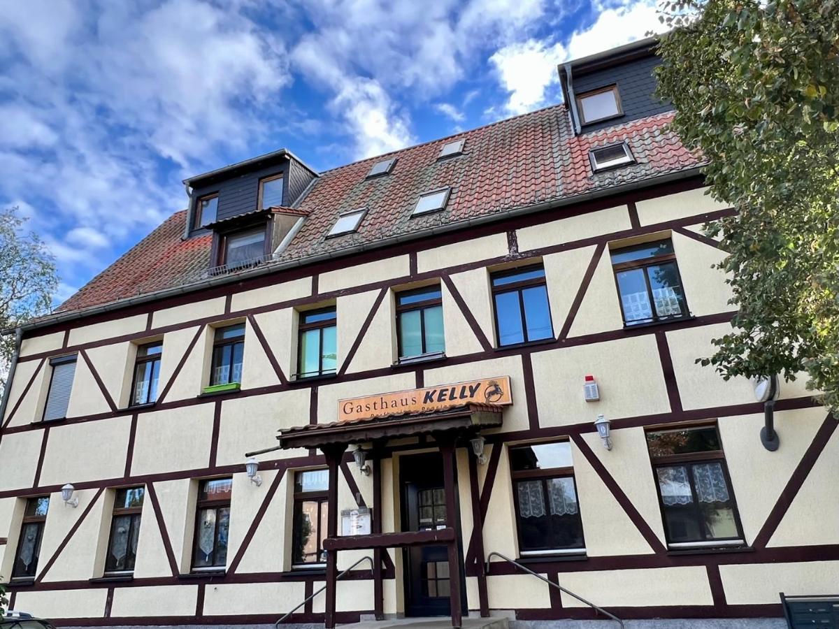 Hotel Gasthaus Kelly Magdeburg Exterior foto